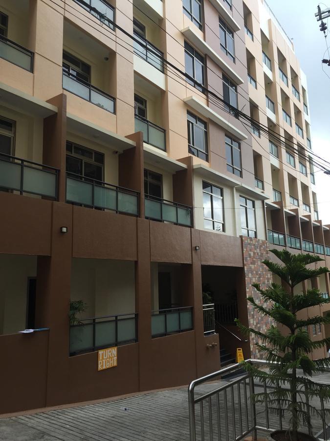 Susana's Baguio Condotel Baguio City Exterior foto